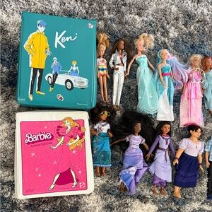 Barbie Fashion Doll Lot with Ken Case - Encanto